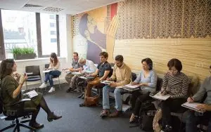 EC English London +30