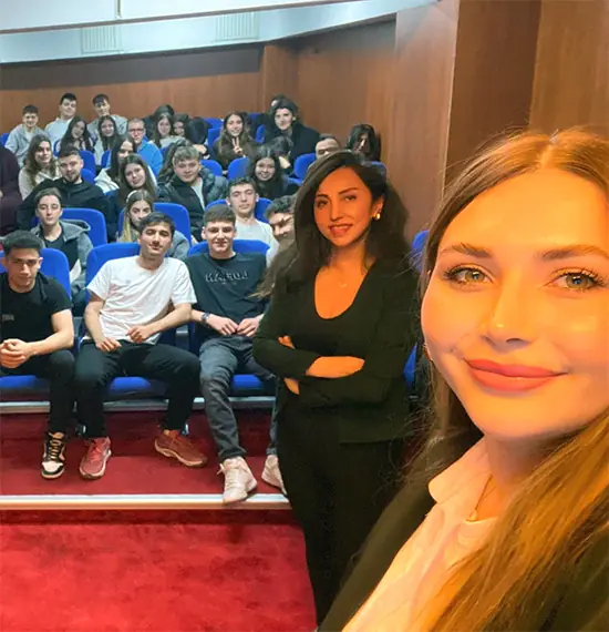 Beşiktaş Final Anadolu Lisesinde Yurtdışı Eğitim Fırsatları Semineri