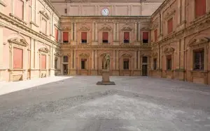Bologna Üniversitesi