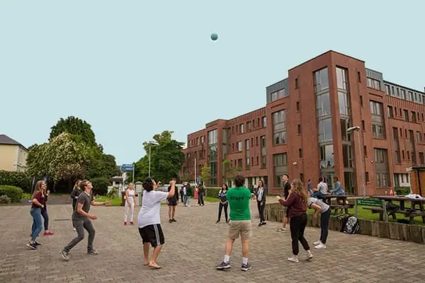 Mevlüdiye A. – İrlanda Trinity Hall Yaz Okulu