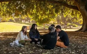 EC English Brisbane Dil Okulu