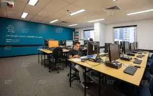 EC English Brisbane Dil Okulu