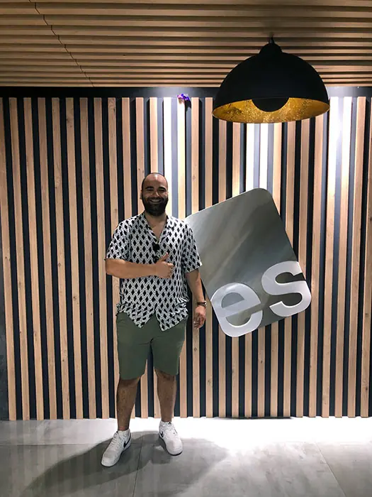 Yücel Özneşeli – ES Dubai