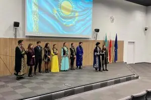 Varşova Ekonomi ve İnsan Bilimleri Üniversitesi