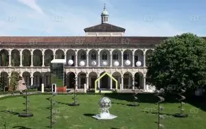 Milano Üniversitesi