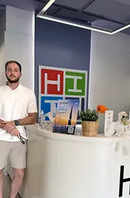 Emirhan, Headway Institute Dubai’de İngilizce Dil Eğitimine Başladı