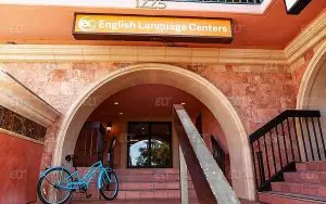 EC English San Diego Dil Okulu