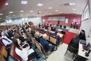 Rzeszow Bilgi Teknolojileri ve Yönetim Üniversitesi