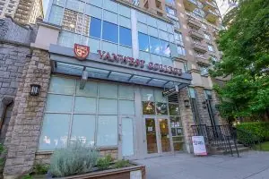 Vanwest College