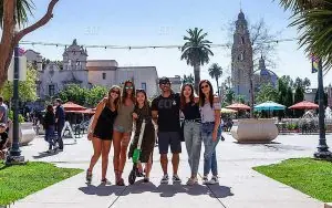 EC English San Diego Dil Okulu