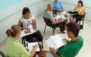 Easy School of Languages