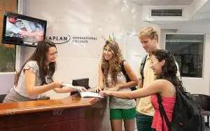 Kaplan International Perth Dil Okulu