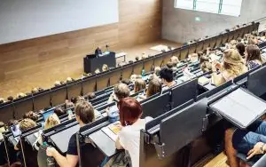 Erfurt Üniversitesi
