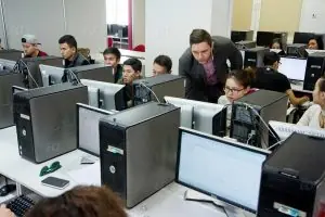 Rzeszow Bilgi Teknolojileri ve Yönetim Üniversitesi