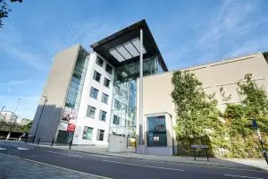 Bellerbys College