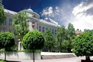 Dunaujvaros Üniversitesi