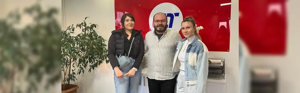 Tuğçe ve Kübra Varşova Yaşam Bilimleri Üniversitesine Kabul Aldı