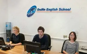 Delfin English School London
