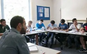 Lewis School of English Dil Okulu