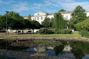 Dunaujvaros Üniversitesi
