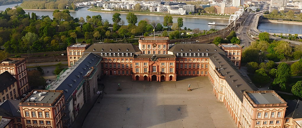 Mannheim Üniversitesi